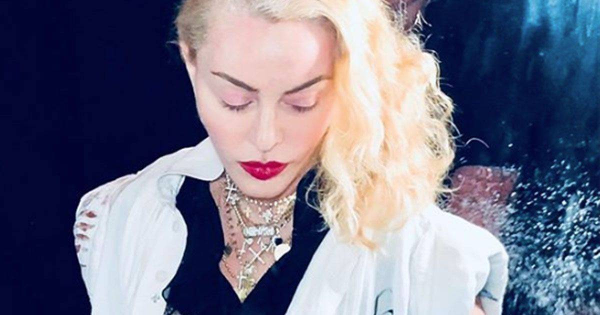 Madonna vieta i cellulari ai suoi concerti