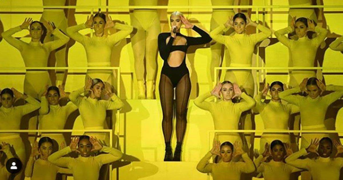 Dua Lipa pi sexy che mai lesibizione agli MTV EMA 2019