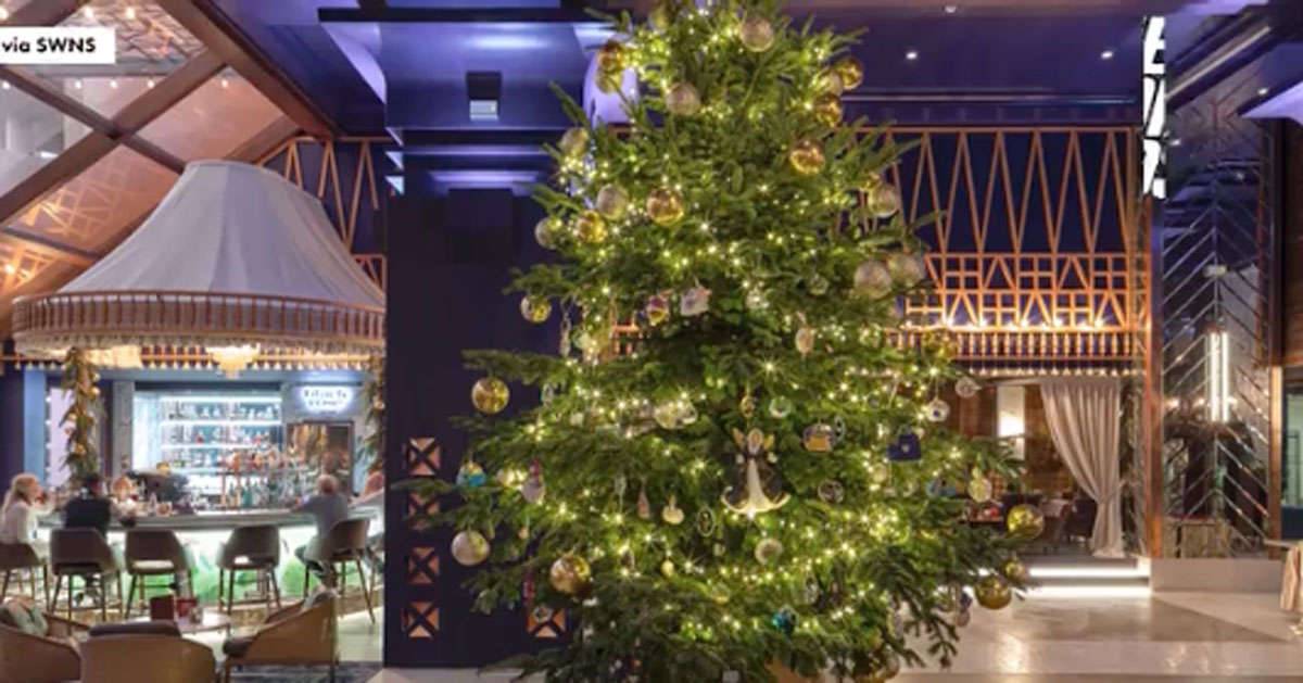 Lalbero di Natale di Marbella  il pi costoso al mondo