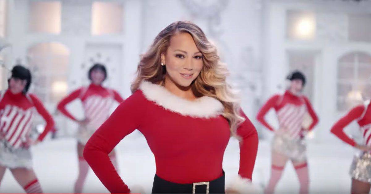 Mariah Carey il nuovo video di All I Want For Christmas Is You