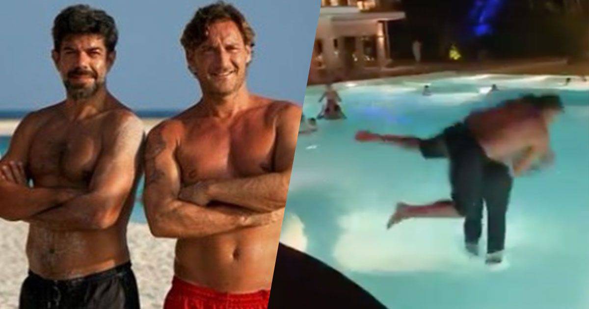  Favino e Totti si tuffano in piscina il video  virale