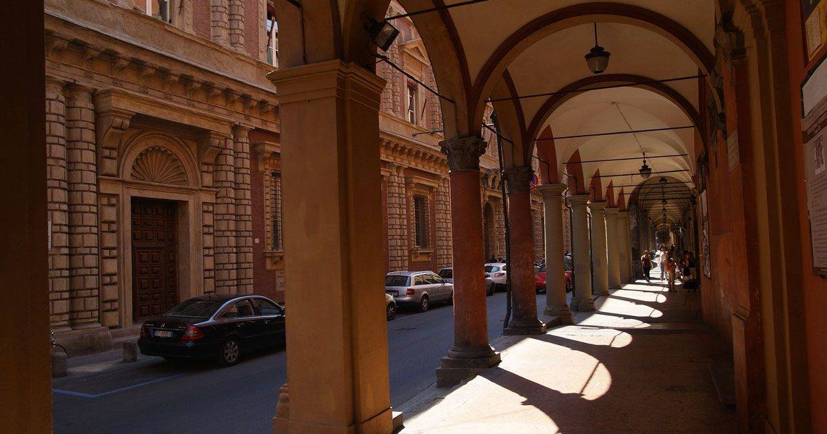 Patrimonio Unesco 2020 lItalia candida i portici di Bologna