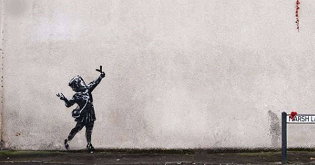 Cupido esplode la nuova opera di Banksy per San Valentino