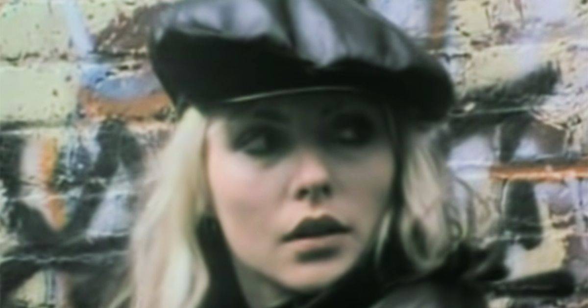 Blondie compie 43 anni Call Me il singolo di American Gigol 