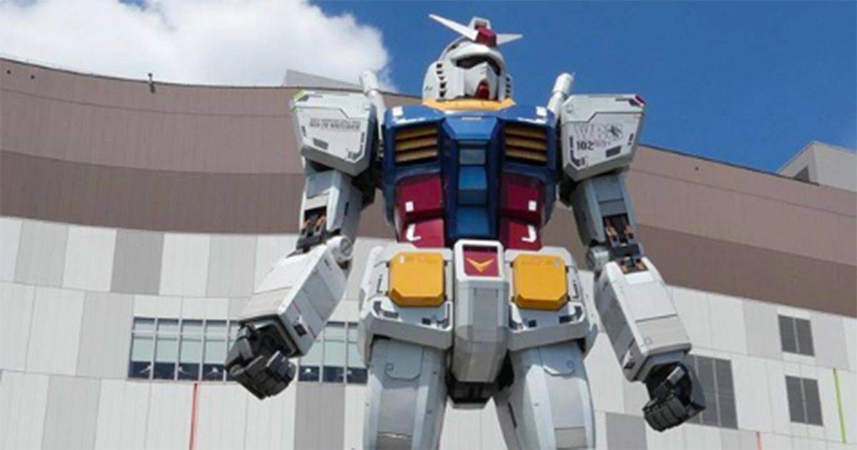 Tokyo 2020 Gundam camminer con gli atleti alla cerimonia di apertura dei giochi