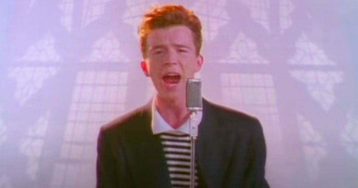 Never Gonna Give You Up di Rick Astley compie 34 anni