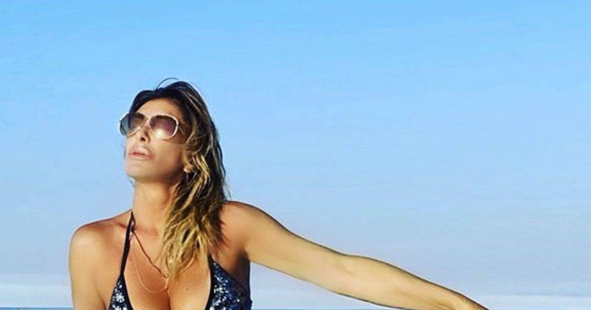 Sabrina Salerno conquista Instagram la foto in bikini  da urlo