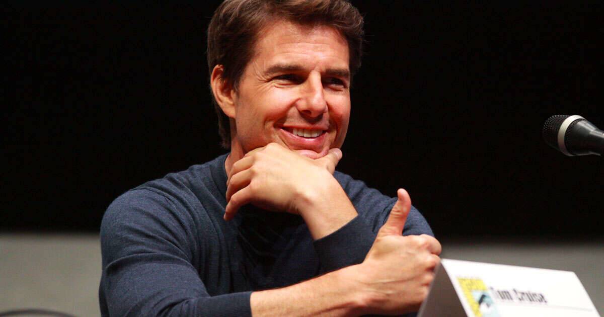  ufficiale Tom Cruise girer un film nello spazio