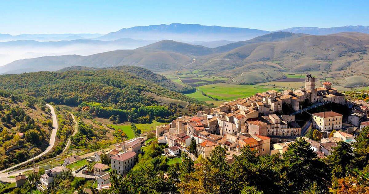 Casa e incentivi per ripopolare un borgo medievale in Abruzzo