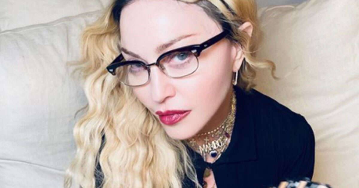 Madonna cambia look bob rosa e zigomi accentuati stupiscono i follower
