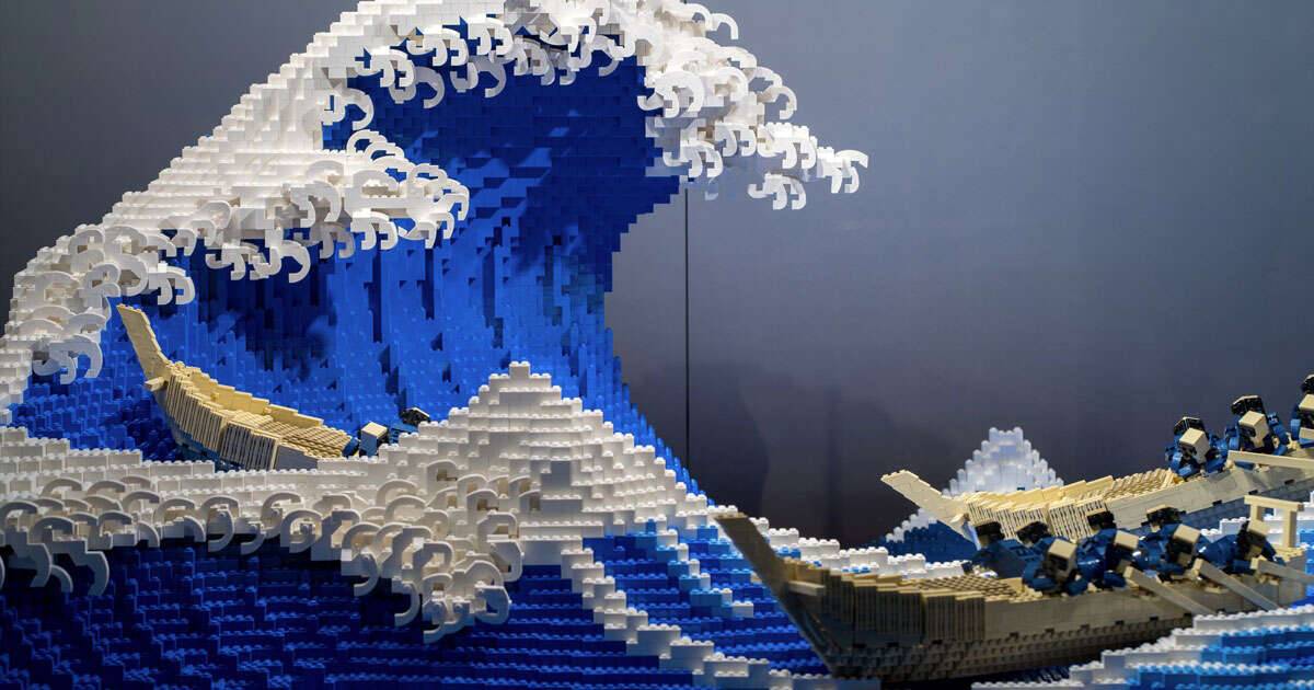 La grande onda di Kanagawa in versione Lego