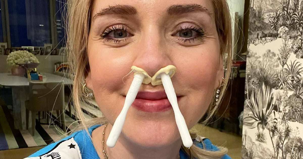 Chiara Ferragni e la sua prima ceretta al naso su Instagram