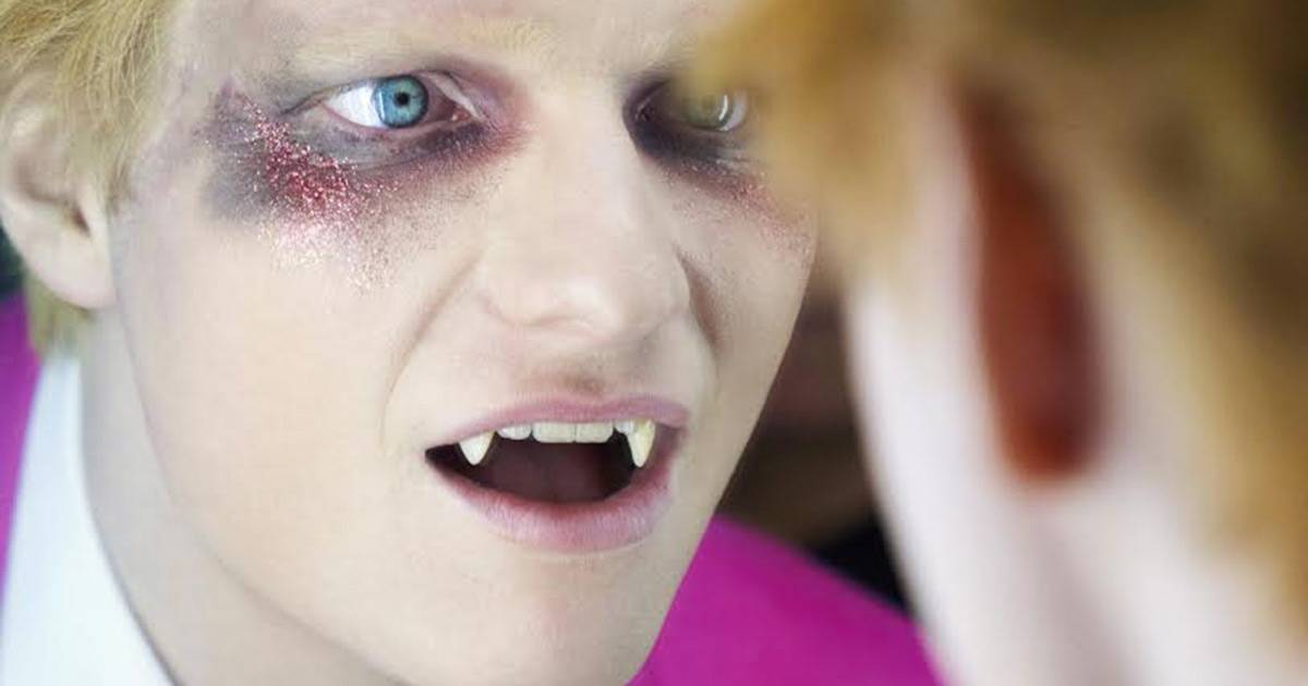Ecco come Ed Sheeran si  trasformato in un vampiro il video