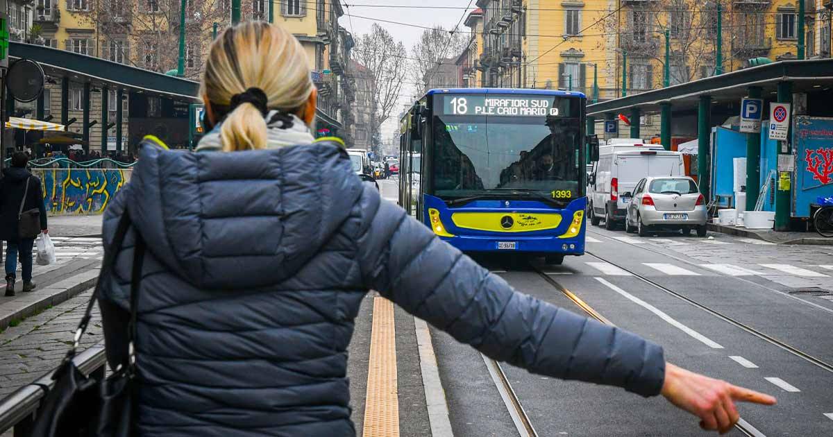 Torino come Roma biglietti per i mezzi pubblici gratis in cambio di bottiglie di plastica