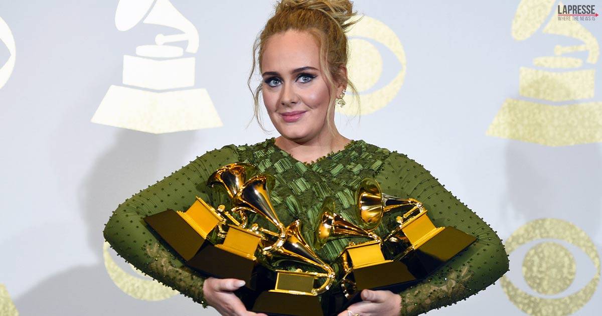 Adele ritorno da record in tre giorni 30  lalbum pi venduto del 2021 in USA