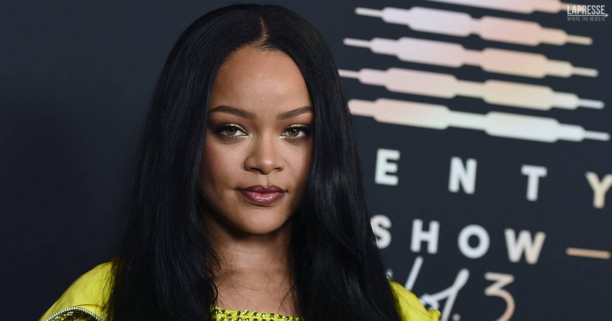 Rihanna nominata “eroina nazionale” delle Barbados