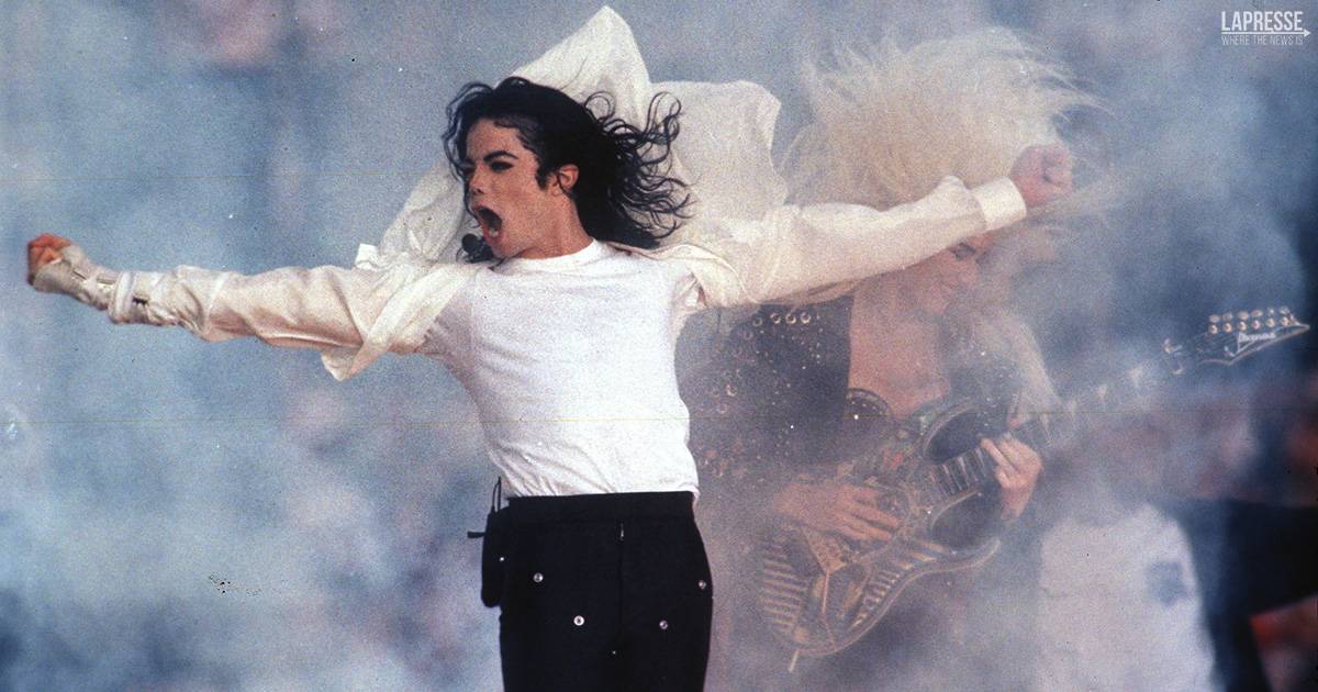 Compie 40 anni Billie Jean capolavoro di Michael Jackson