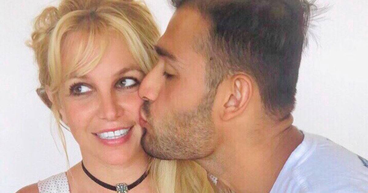 Britney Spears è incinta: l’annuncio della terza gravidanza (e il matrimonio segreto?) su Instagram