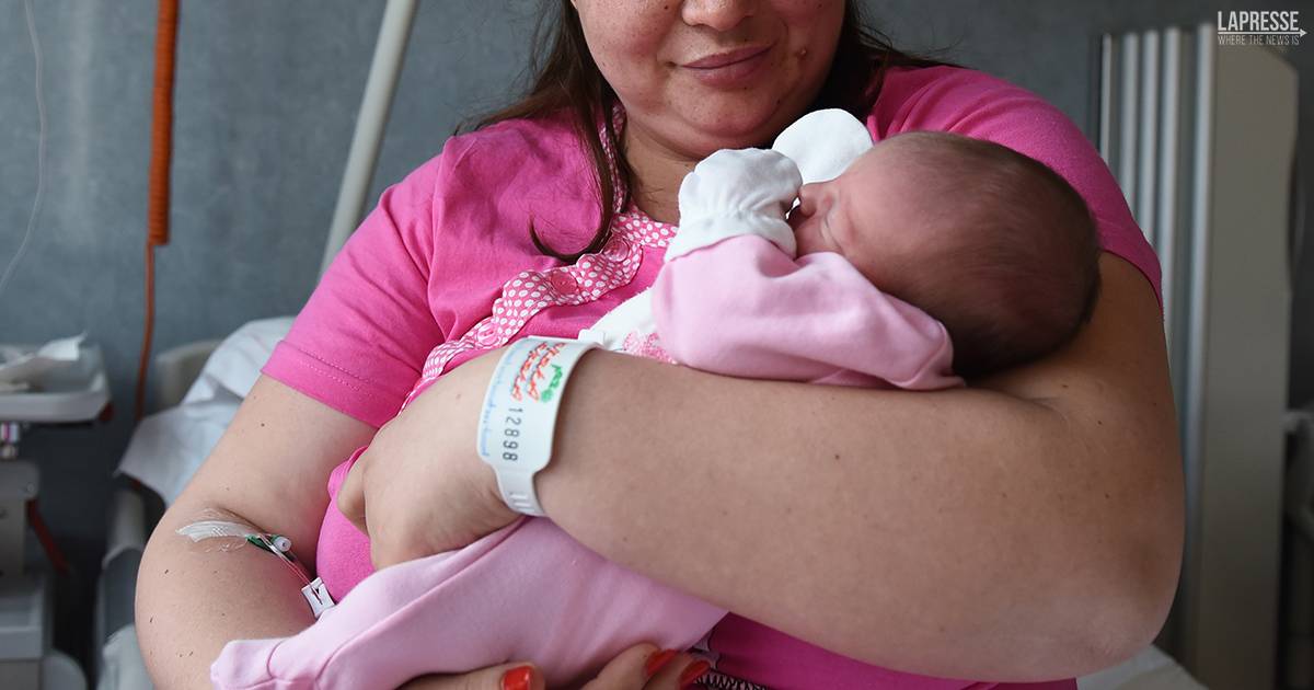 Bonus maternità dai Comuni: fino a 350 euro in supporto alle neomamme
