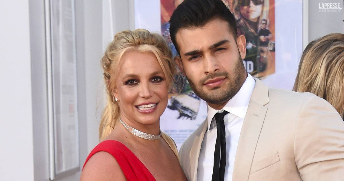 Non c pace per Britney il suo ex marito irrompe al matrimonio con Sam Ashgari 