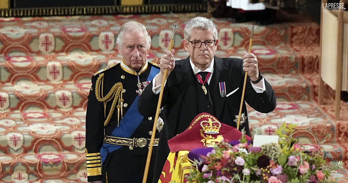 Lord Parker: chi è la “spia” di Buckingham Palace che Carlo III vorrebbe confermare