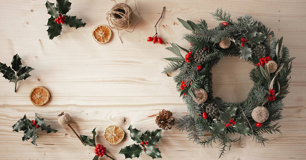 Decorazioni natalizie fai da te: 5 video-idee per decorare gli esterni