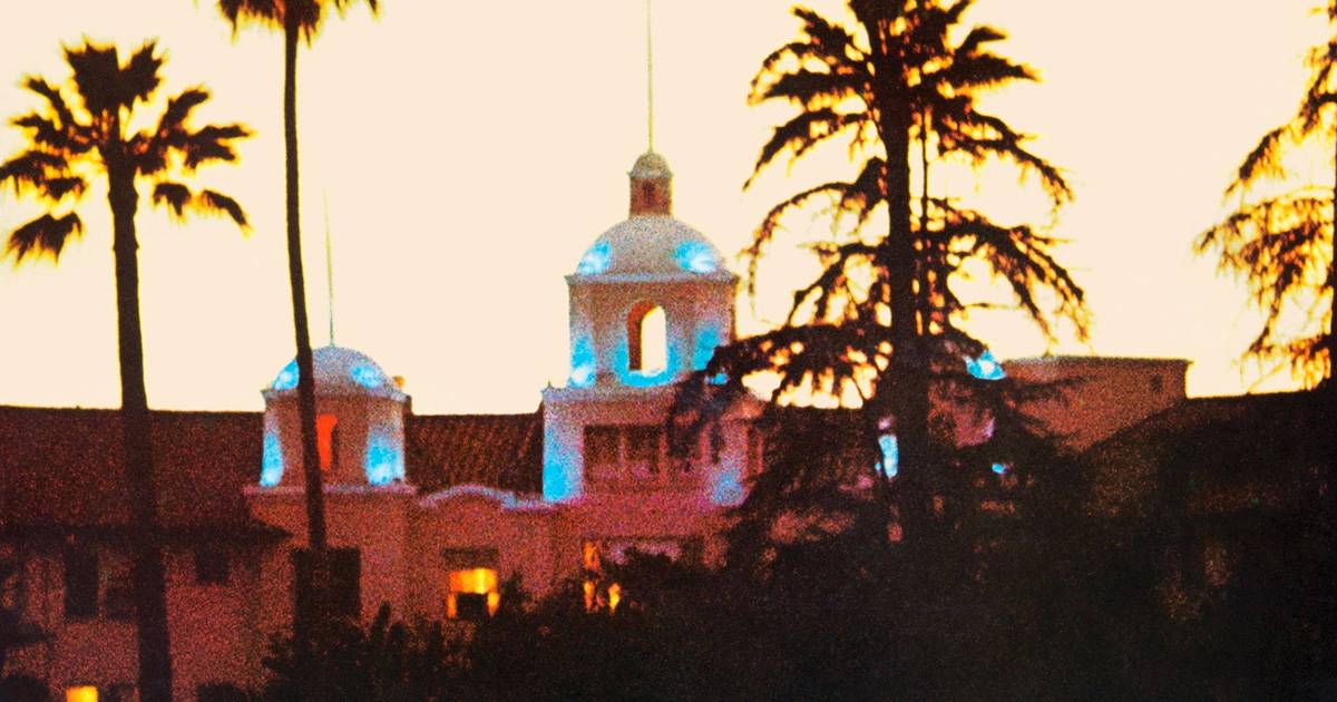 Hotel California compie 46 anni lo storico album degli Eagles