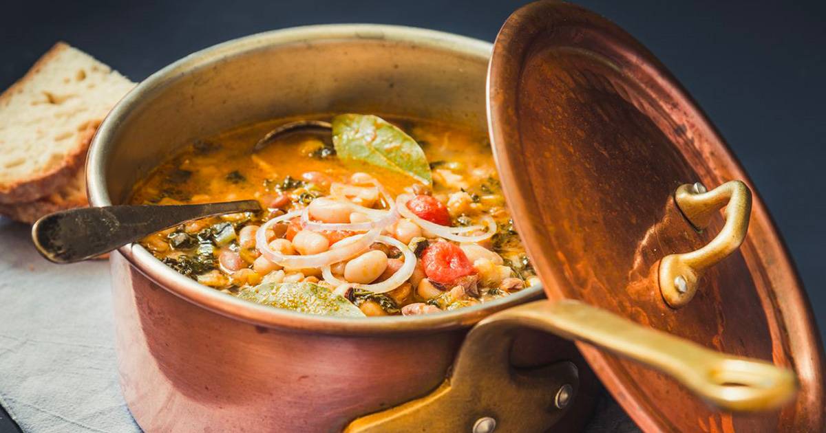 Svelata la ricetta del minestrone della longevità: è sardo ed è promosso da nutrizionisti e chef
