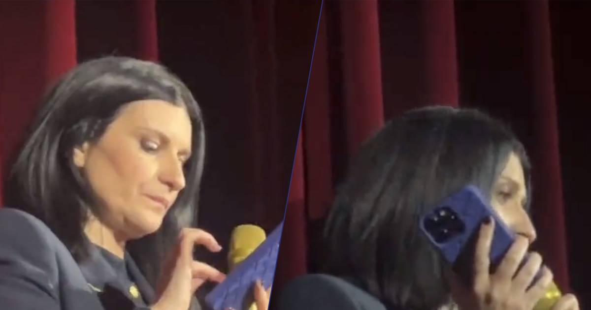 Durante il concerto Laura Pausini chiama Marco de La Solitudine il video dello scherzo