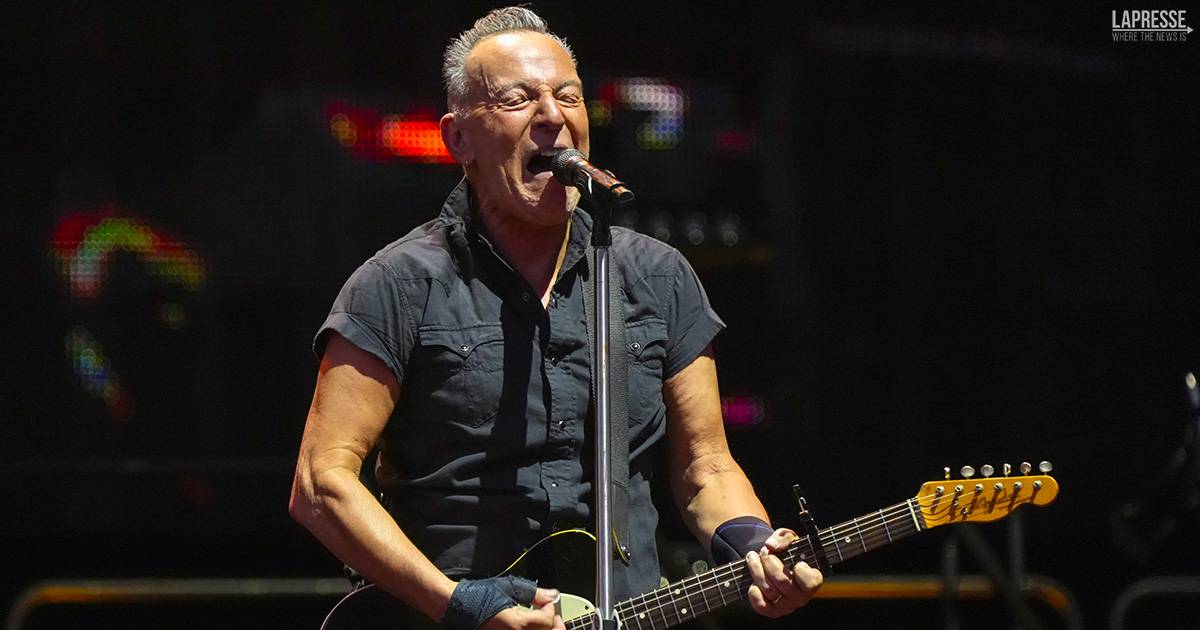 Bruce Springsteen cancella tutti i concerti per via dellulcera peptica