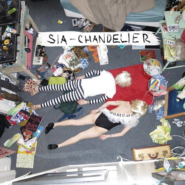  Sia Chandelier