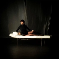 Selena Gomez - In The Dark 